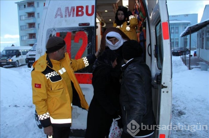 Kar nedeniyle mahsur kalan hasta kurtarıldı