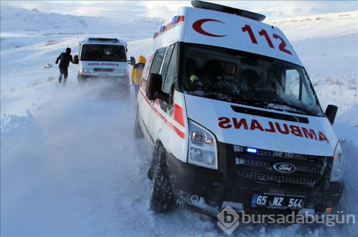 Kar nedeniyle mahsur kalan hasta kurtarıldı