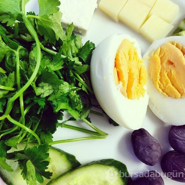 Hastalanmamak için yumurta ve maydanoz tüketin