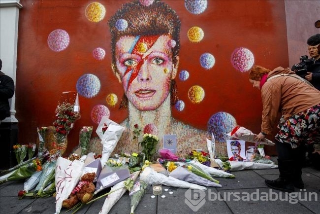 Bowie 69 yaşında kansere yenik düştü