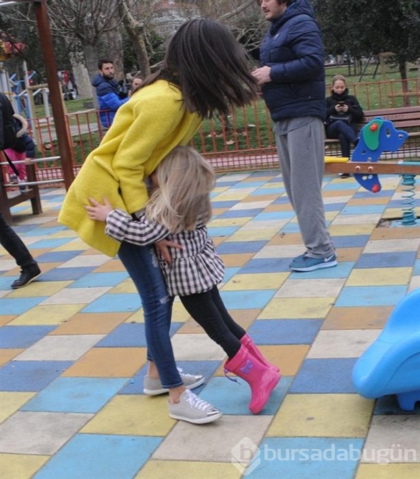 Yasemin Ergene Özilhan çocuklar gibi