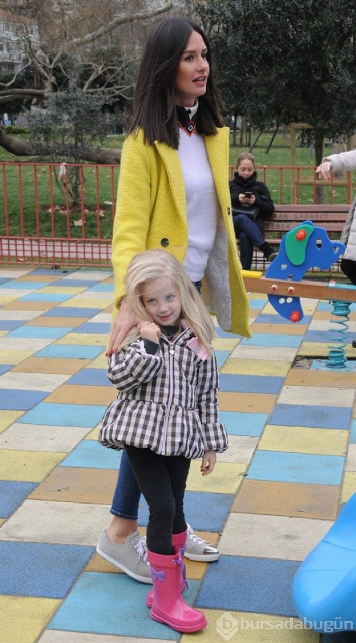 Yasemin Ergene Özilhan çocuklar gibi