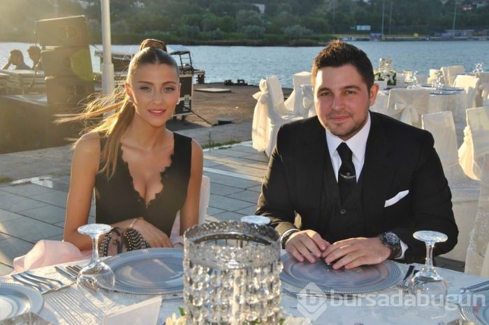 Hacı Sabancı'dan Özge Ulusoy'a evlenme teklifi
