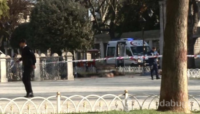 Sultanahmet Meydanı'ndaki patlamadan ilk fotoğraflar