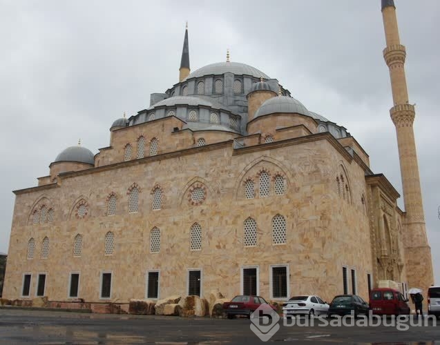 Yığma taş cami 29 yılda tamamlandı