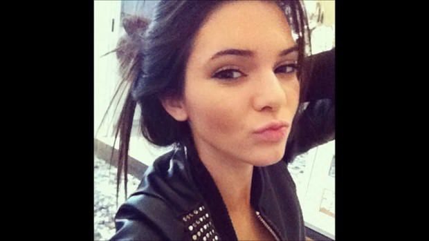 Kendall Jenner makyajsız yakalandı