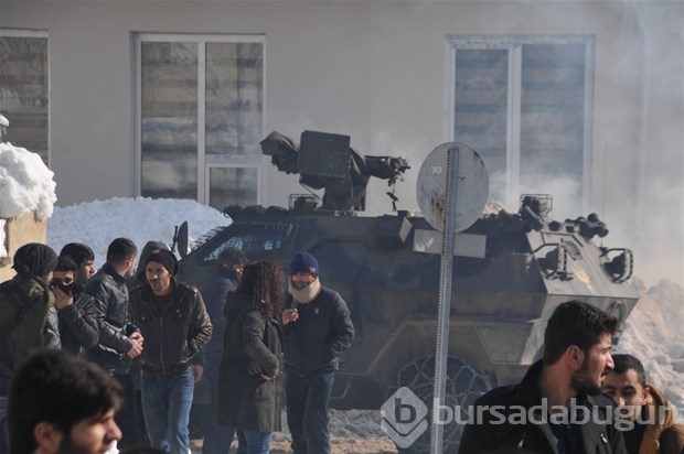 Yüksekova karıştı