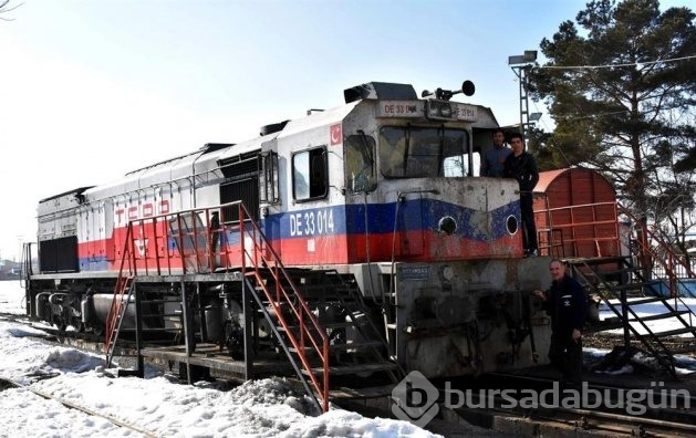 PKK tarafından hasar verilen tren onarıldı