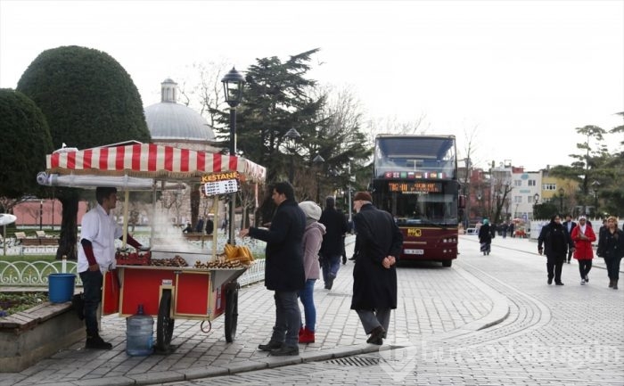 Terör turistleri korkutamadı