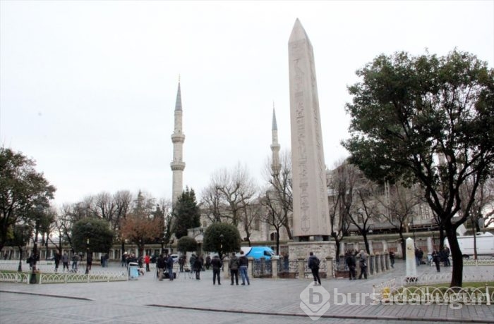 Terör turistleri korkutamadı
