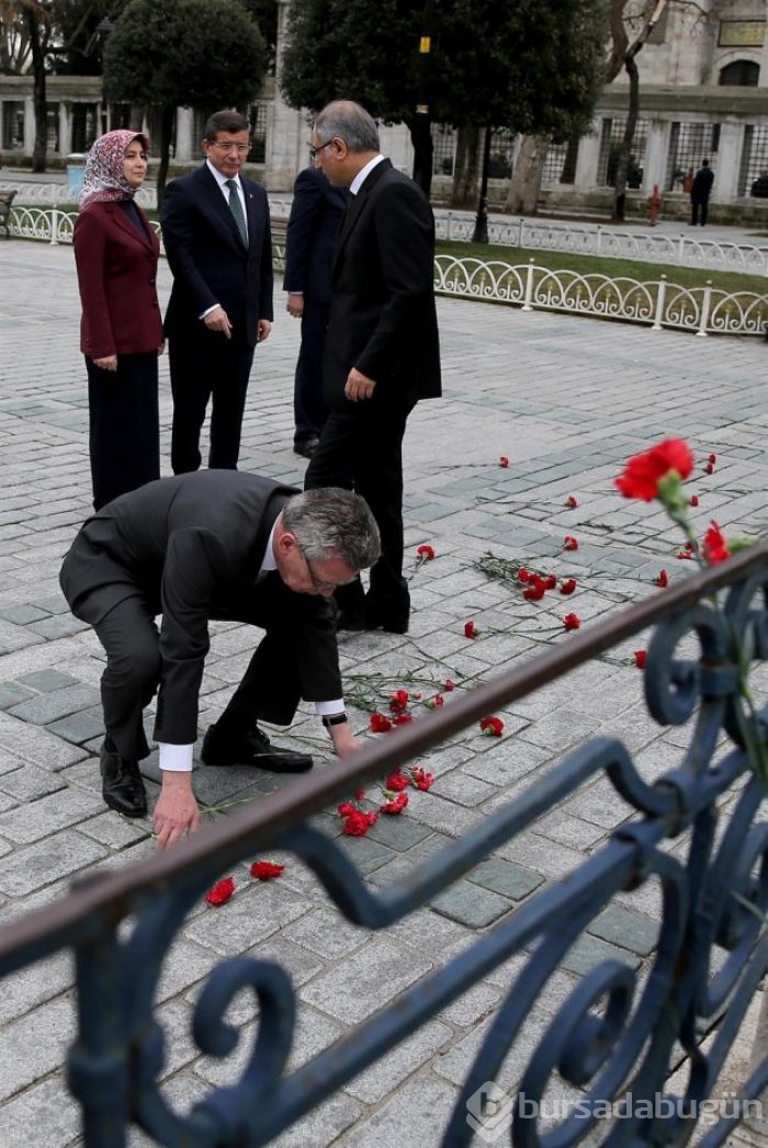 Başbakan Davutoğlu Sultanahmet'te