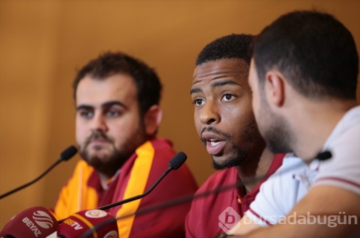 Donk: "Melo'ya saygı duyuyorum ama..."