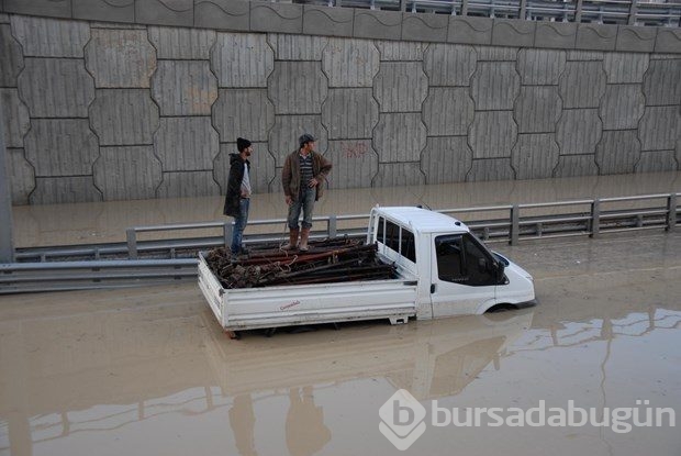 Canını zor kurtardı!
