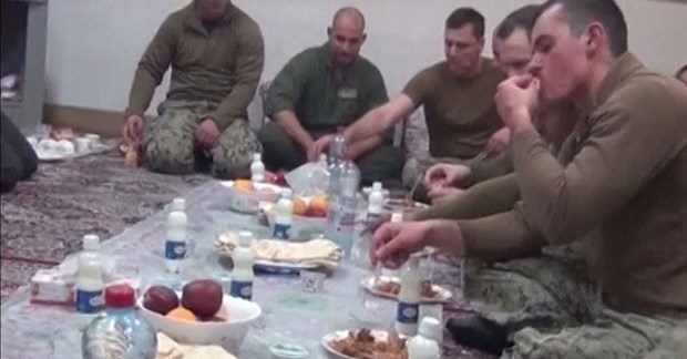 İranlılar ABD askerlerini böyle gözaltına aldılar