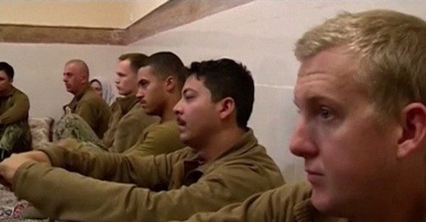 İranlılar ABD askerlerini böyle gözaltına aldılar