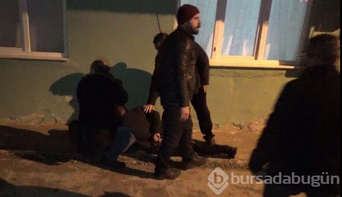 Bursa'da uyuşturucu baskını! 100 kişilik gruba polis müdahale etti!
