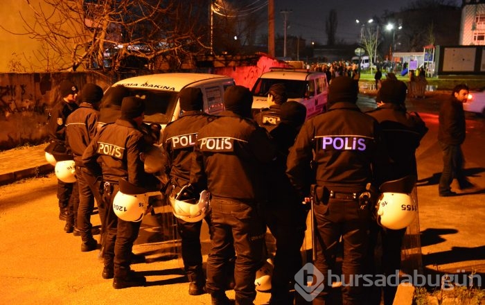 Bursa'da uyuşturucu baskını! 100 kişilik gruba polis müdahale etti!