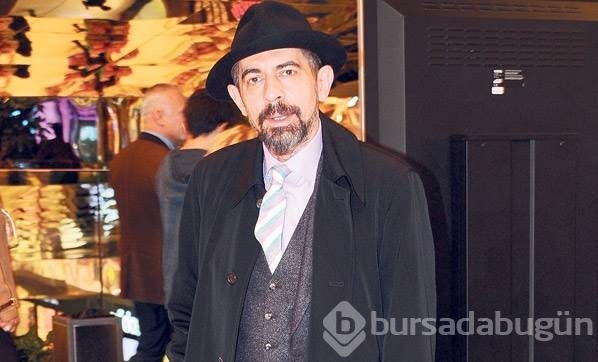 Okan Bayülgen sevgilisinden ayrıldı
