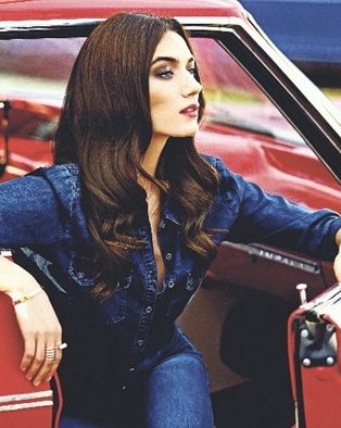 Hande Subaşı rol arkadaşını tebrik etmedi!
