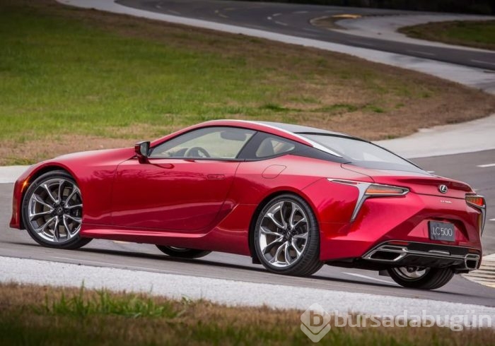 BMW 6'ya yeni rakip: Lexus LC 500 2017
