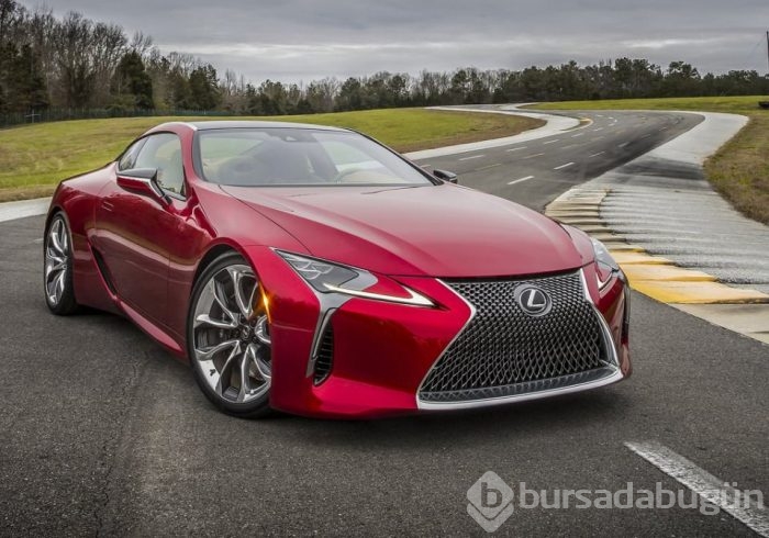 BMW 6'ya yeni rakip: Lexus LC 500 2017
