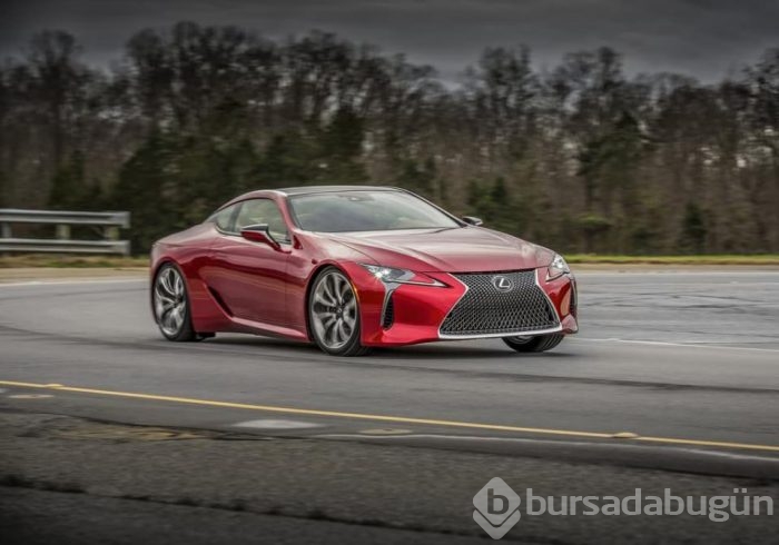 BMW 6'ya yeni rakip: Lexus LC 500 2017
