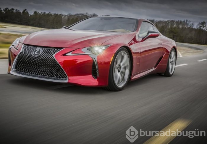 BMW 6'ya yeni rakip: Lexus LC 500 2017

