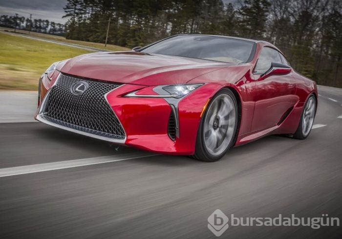 BMW 6'ya yeni rakip: Lexus LC 500 2017
