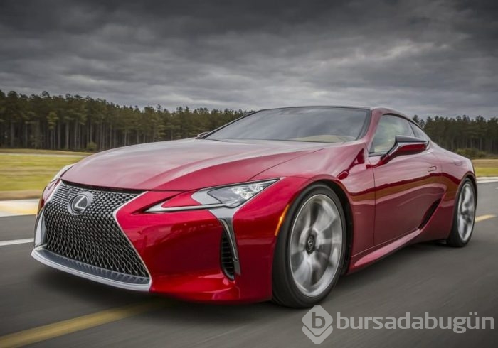 BMW 6'ya yeni rakip: Lexus LC 500 2017
