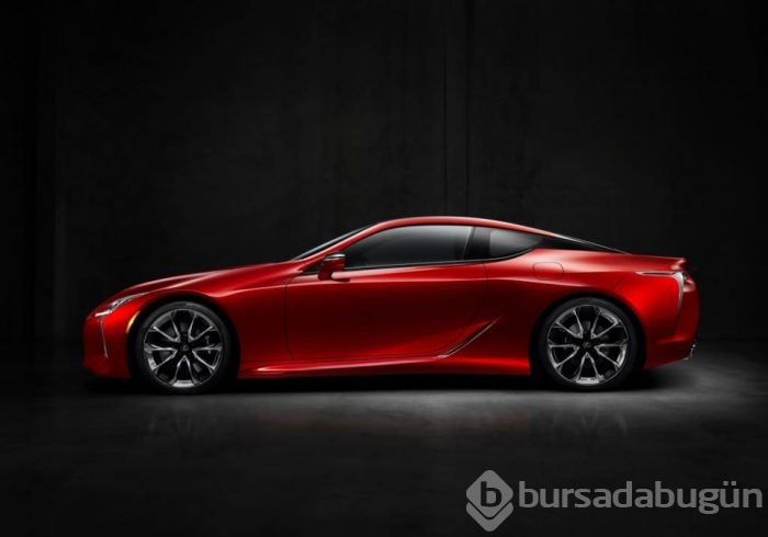 BMW 6'ya yeni rakip: Lexus LC 500 2017
