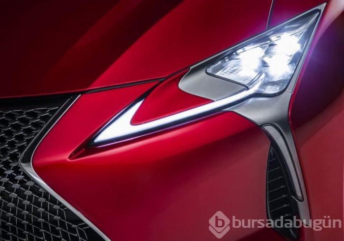 BMW 6'ya yeni rakip: Lexus LC 500 2017
