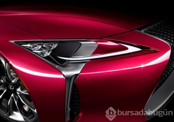 BMW 6'ya yeni rakip: Lexus LC 500 2017

