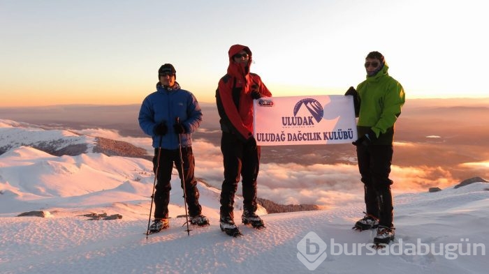 Bursalı dağcılar çıkılması imkansız zirveye tırmandı	