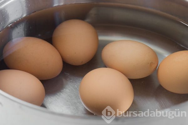 Yumurtayı buzdolabında ambalajıyla saklamazsanız...	