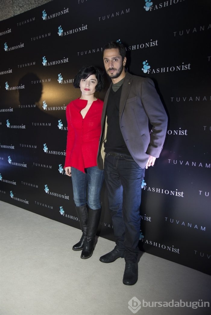 Tuvana Büyükçınar defilesine Çağla Şikel damgası!