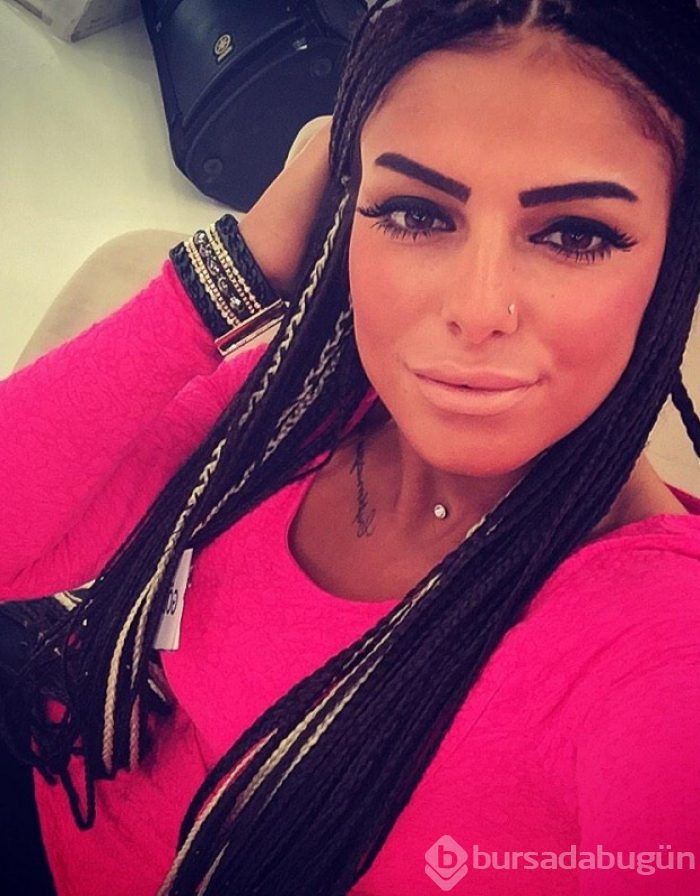 Çıplak pozları ortaya çıktı!