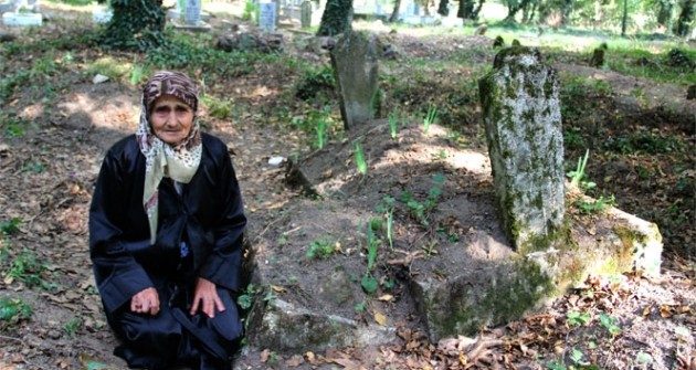 50 yıldır mezarlıkta yaşanan ilginç olay