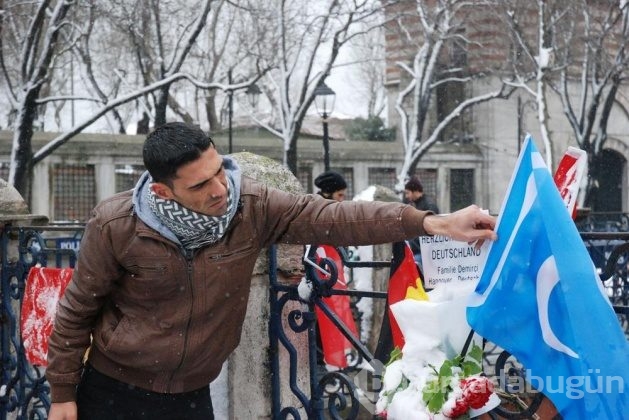 Şehit yakınlarından Sultanahmet'te teröre tepki