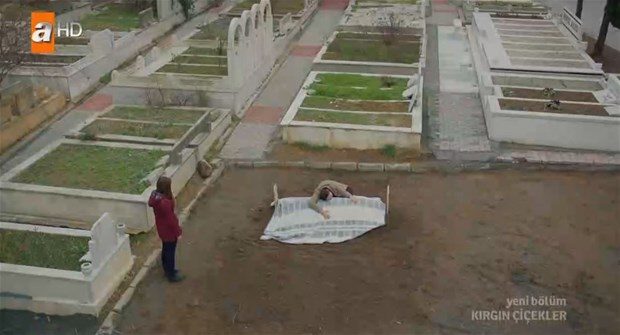 Kırgın Çiçekler'de gözyaşları sel oldu!