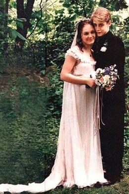 Hangi ünlü kaç yaşında evlendi?