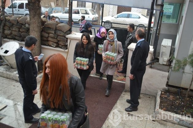 Siirtli gençler polise moral ziyaretinde bulundu