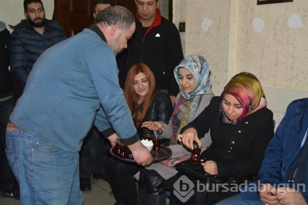 Siirtli gençler polise moral ziyaretinde bulundu