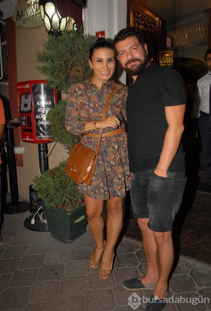 İrem Derici'nin eşi boşanma iddialarını doğruladı	