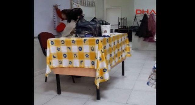 Görme engelli öğretmene büyük saygısızlık!