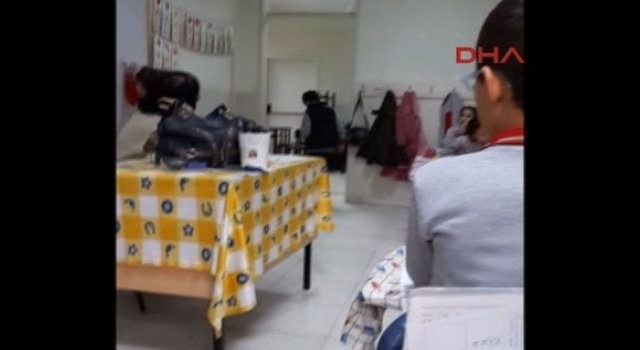 Görme engelli öğretmene büyük saygısızlık!