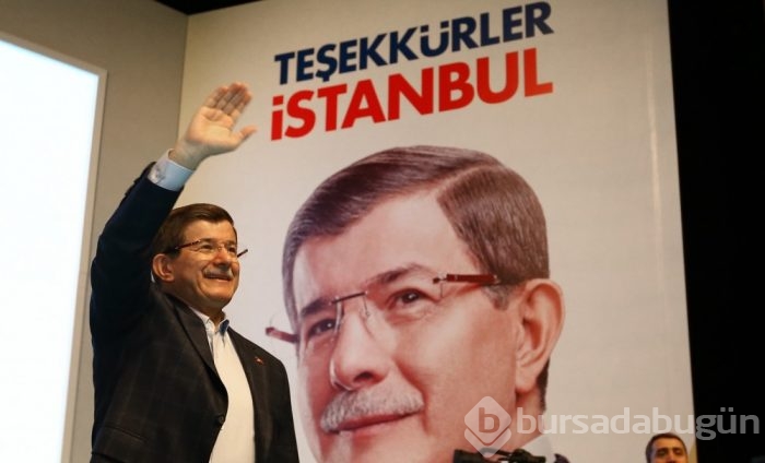 Davutoğlu, AK Parti İstanbul İl Danışma Meclisi Toplantısı'na katıldı