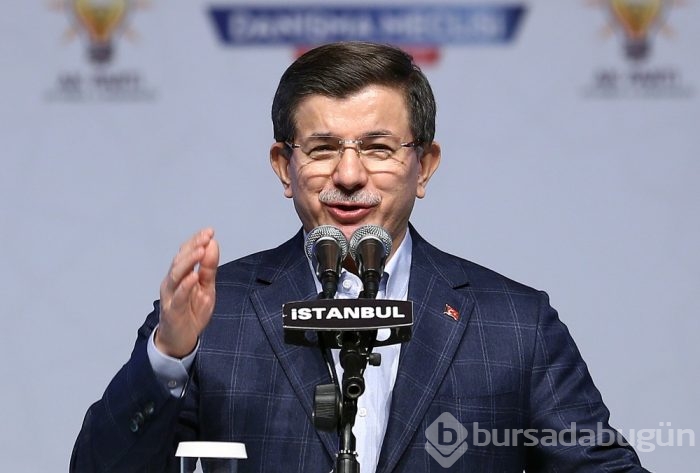 Davutoğlu, AK Parti İstanbul İl Danışma Meclisi Toplantısı'na katıldı