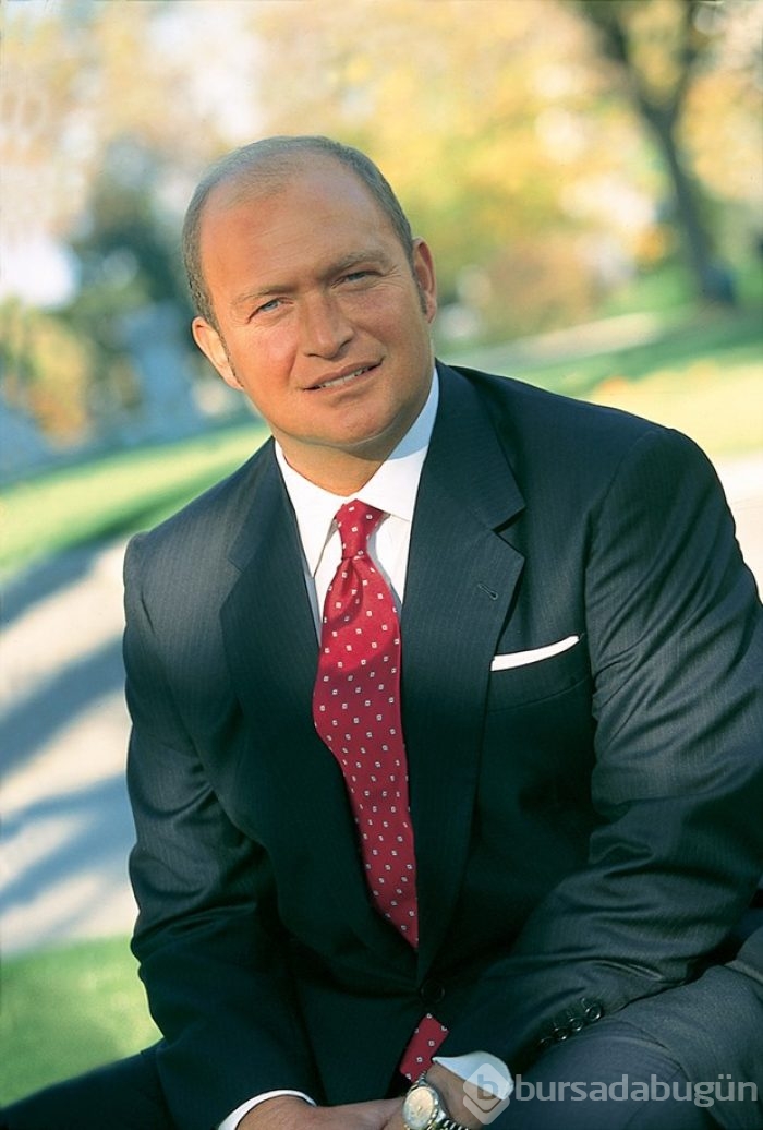 Mustafa Koç kimdir?