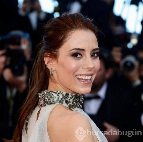 Halit Ergenç ve Cansu Dere aynı dizide buluşuyor
