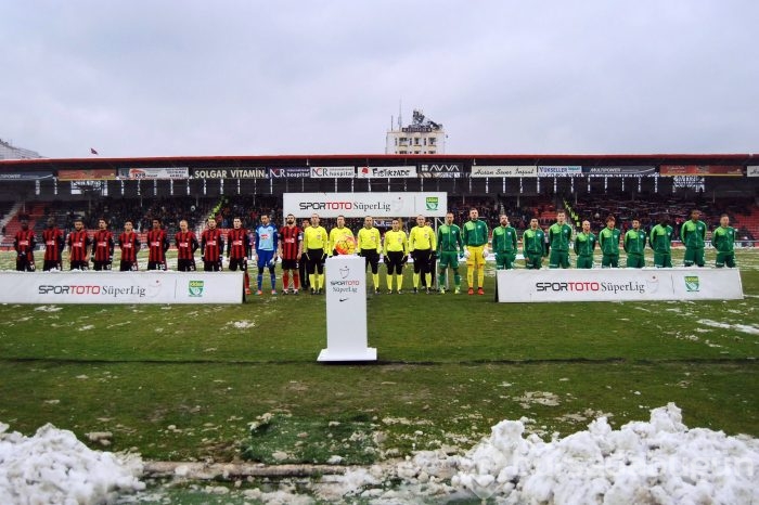 Gaziantepspor-Bursaspor maçından kareler